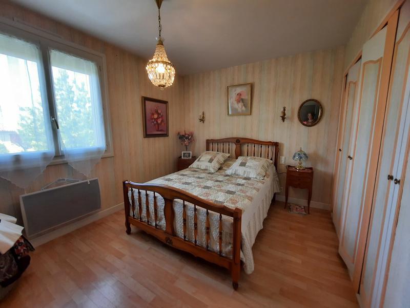 Maison traditionnelle - 150 m² - 6 pièces