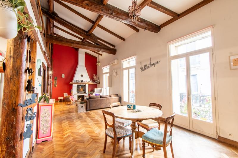 Appartement - 150 m² - 5 pièces