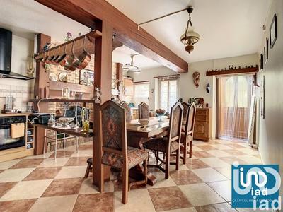 Maison - 355 m² - 14 pièces