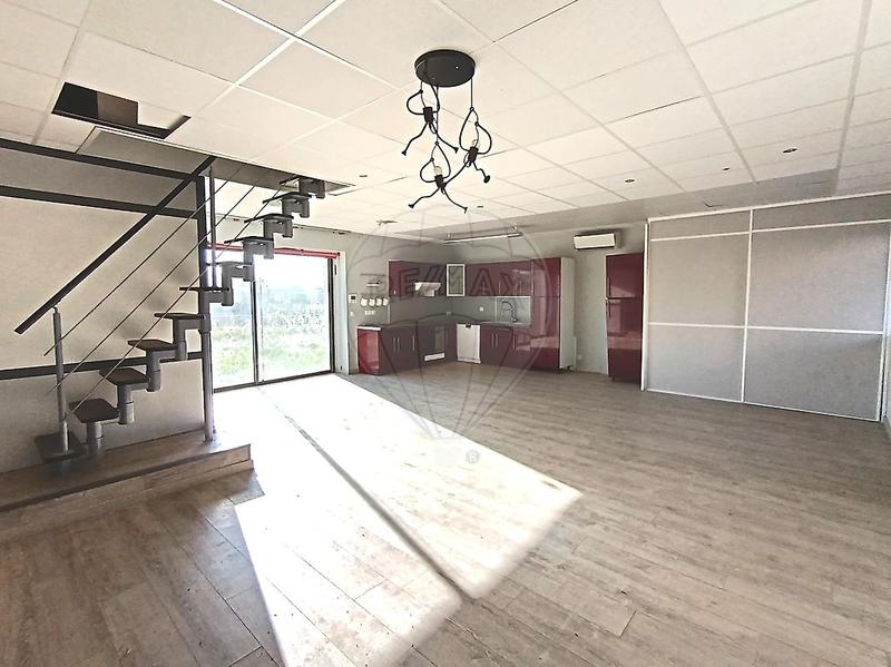 Maison - 137 m² - 5 pièces