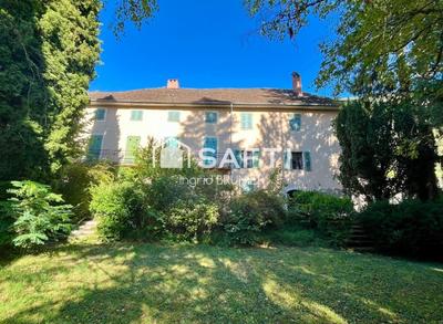 Maison de maîtres - 428 m² - 10 pièces