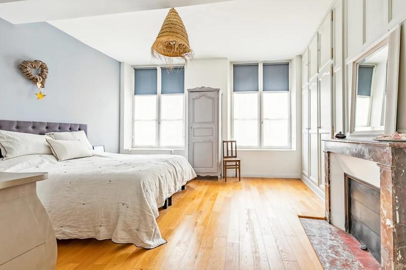 Demeure - 286 m² - 7 pièces