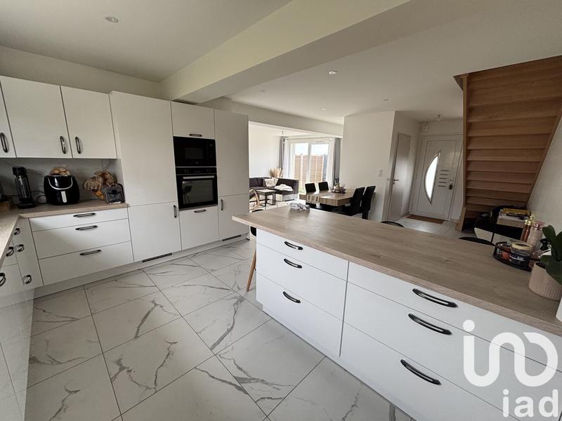 Maison - 104 m² - 4 pièces