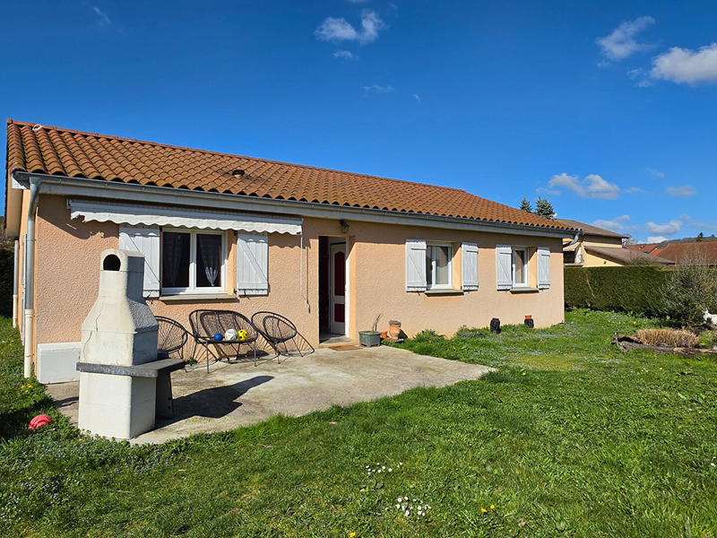 Maison - 95 m² - 5 pièces