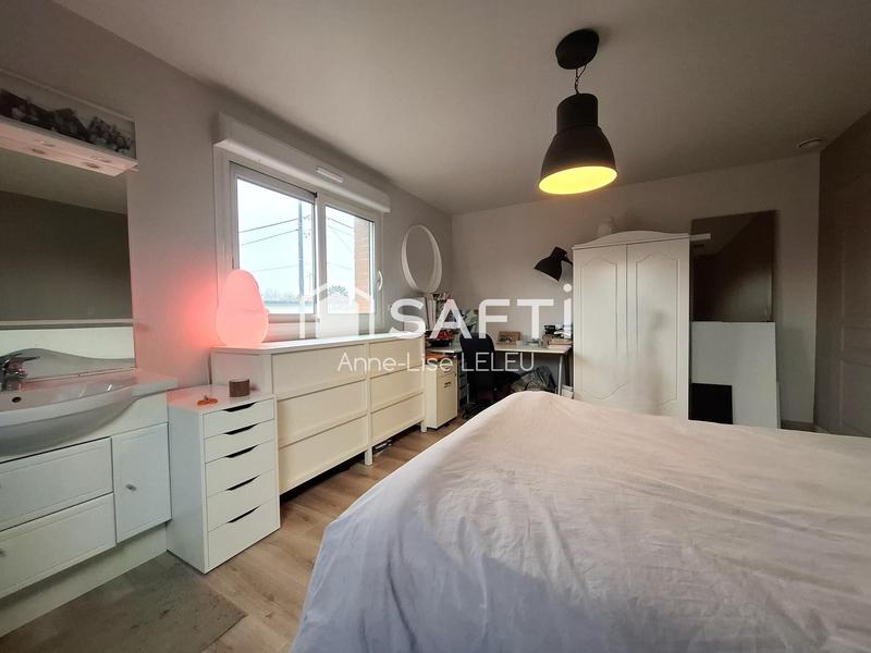 Maison - 210 m² - 6 pièces