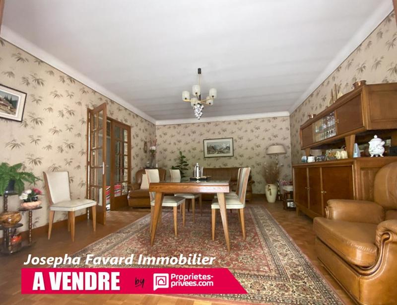 Maison - 131 m² - 7 pièces