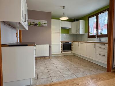 Maison - 107 m² - 5 pièces