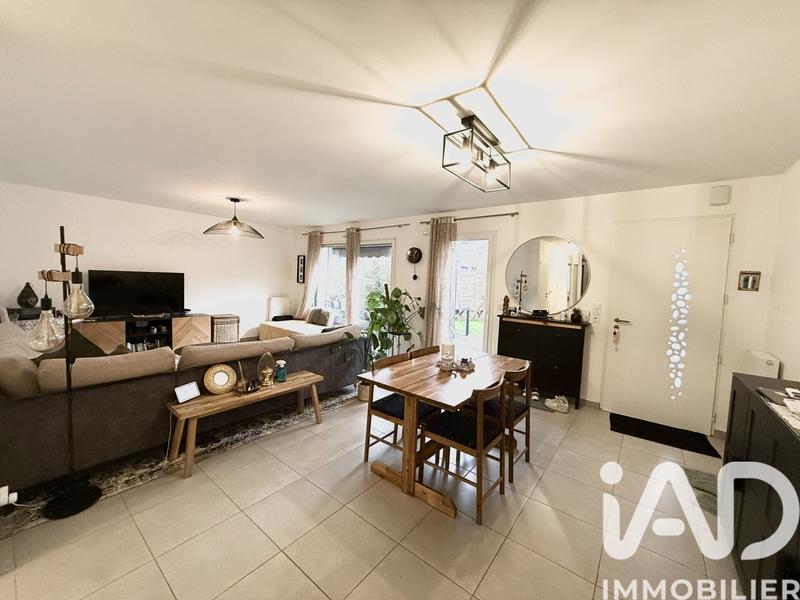 Maison - 89 m² - 5 pièces