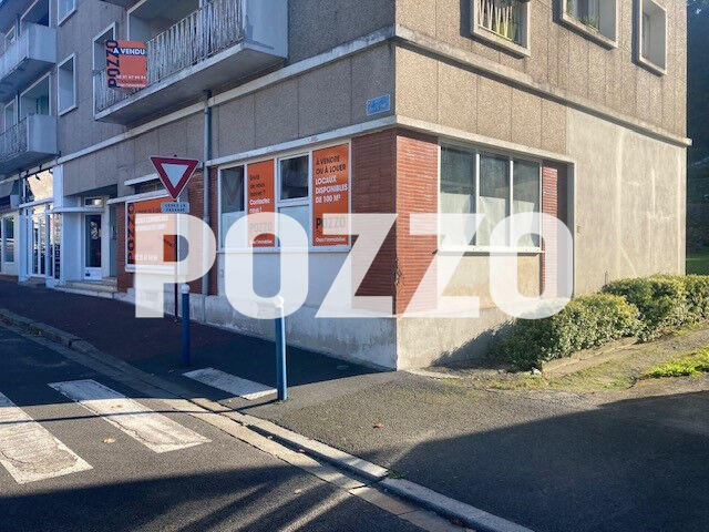 Local commercial - 100 m² - 2 pièces