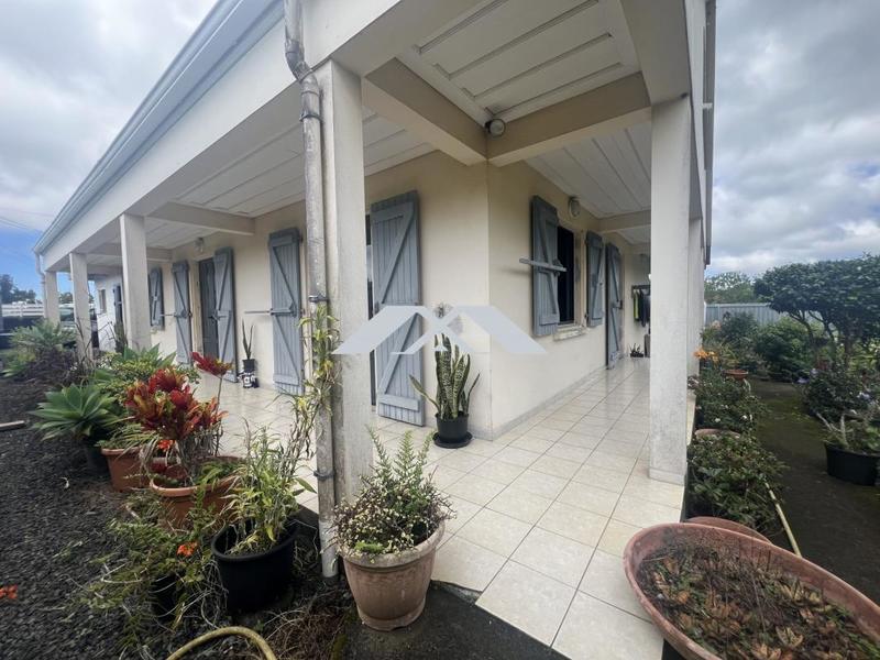 Villa - 270 m² - 9 pièces