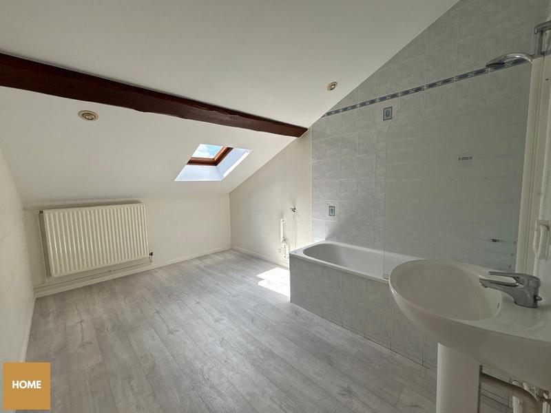 Appartement - 88 m² - 3 pièces