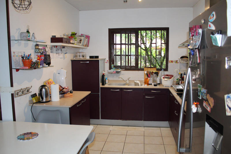 Maison - 94 m² - 4 pièces