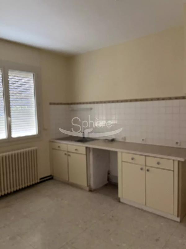 Maison - 143 m² - 7 pièces