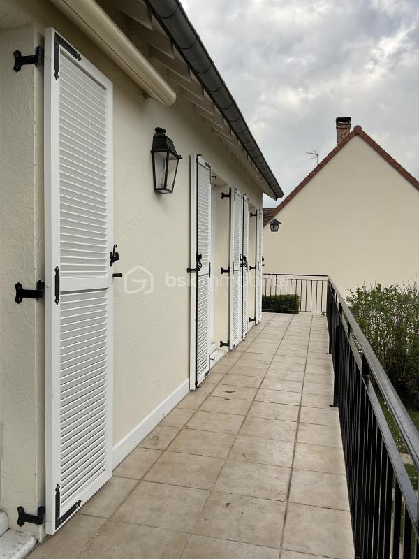 Maison - 93 m² - 5 pièces