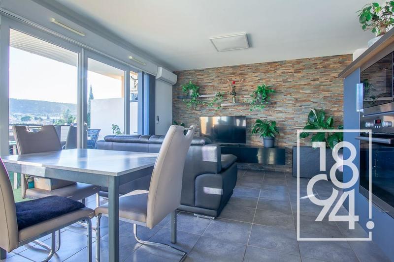 Appartement - 64 m² - 3 pièces