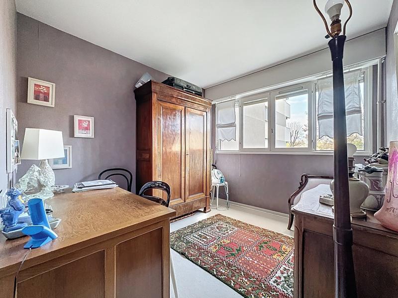 Appartement - 95 m² - 5 pièces