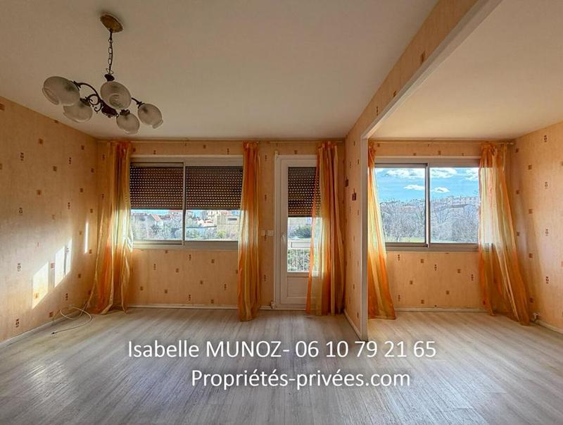 Appartement - 81 m² - 4 pièces