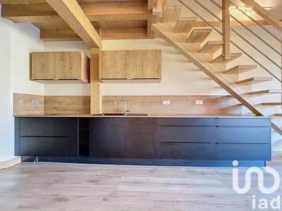 Appartement - 90 m² - 5 pièces