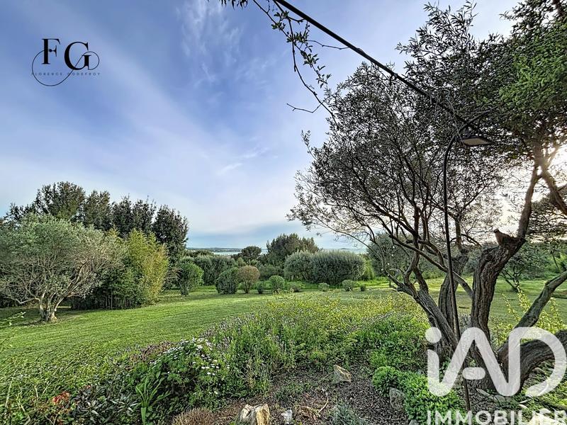 Maison - 308 m² - 10 pièces