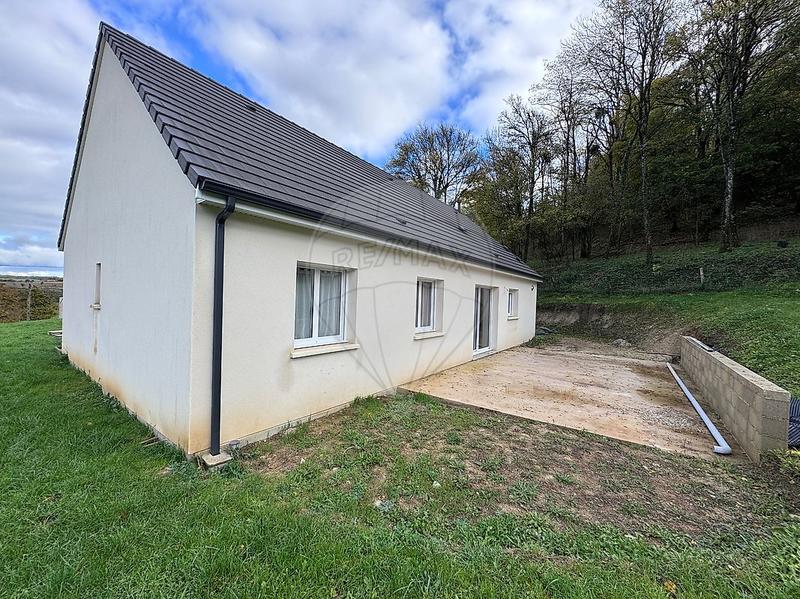 Maison - 86 m² - 5 pièces