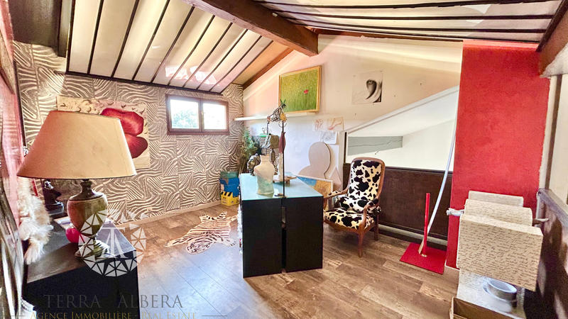 Villa - 164 m² - 7 pièces