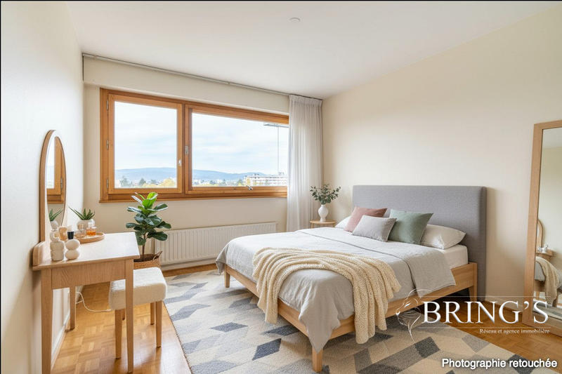 Appartement - 126 m² - 7 pièces