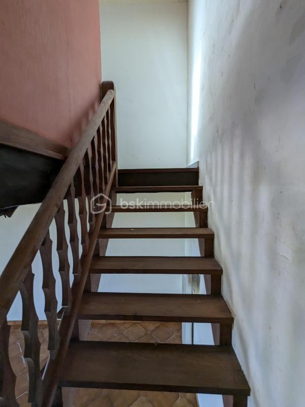 Maison traditionnelle - 250 m² - 11 pièces