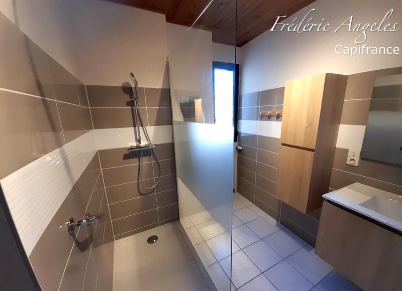 Maison de village - 200 m² - 8 pièces