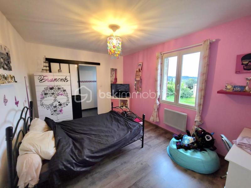 Villa - 390 m² - 12 pièces