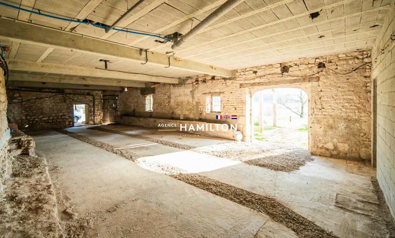 Longère - 269 m² - 9 pièces