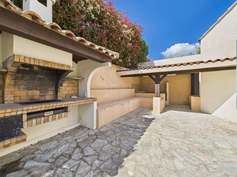 Villa - 185 m² - 5 pièces