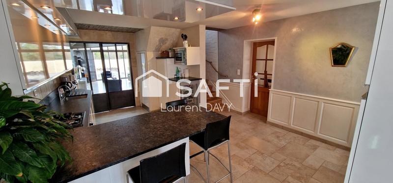 Maison - 159 m² - 7 pièces