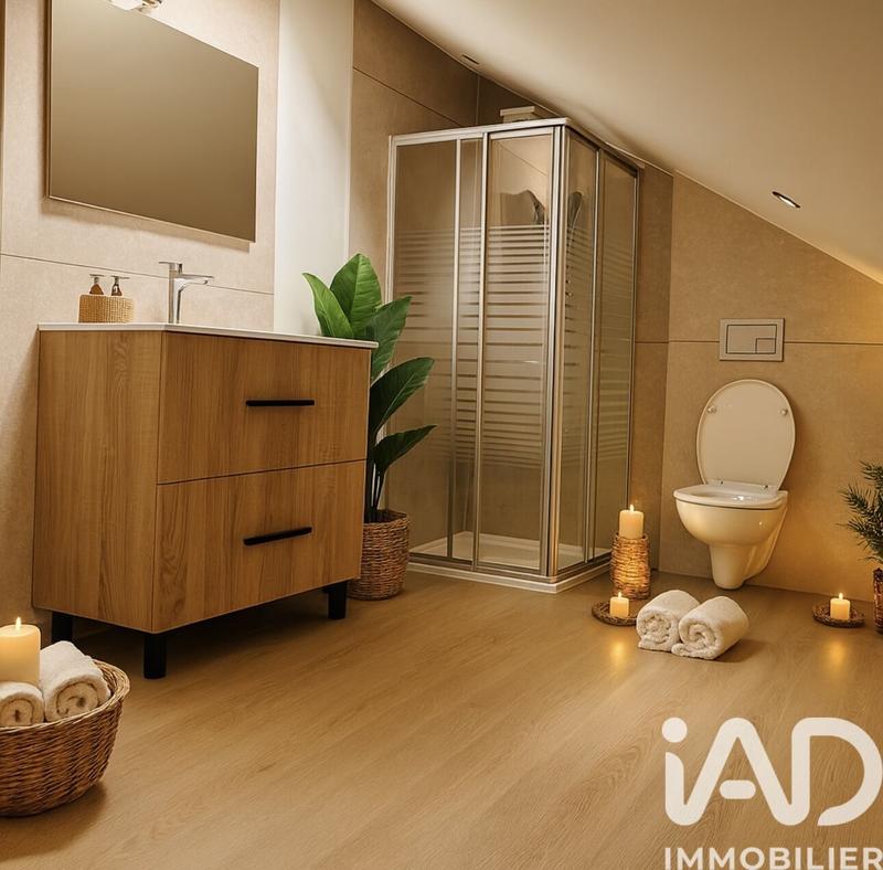 Maison - 333 m² - 10 pièces