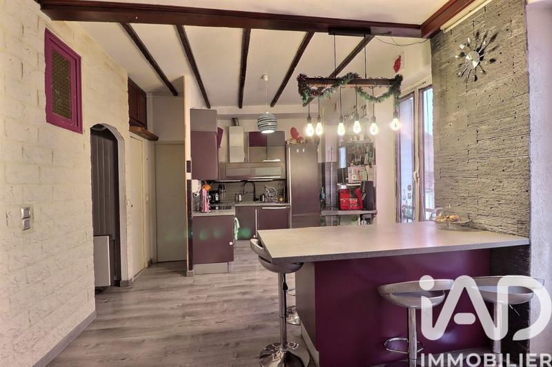 Appartement - 100 m² - 5 pièces