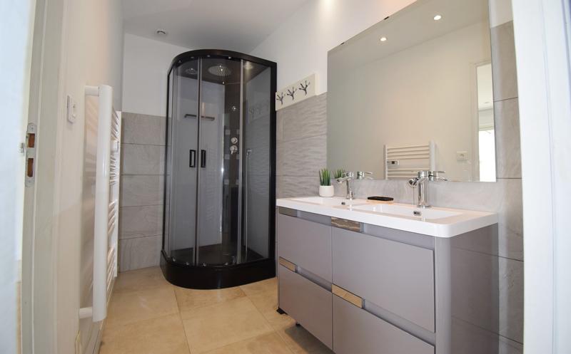 Maison - 167 m² - 5 pièces