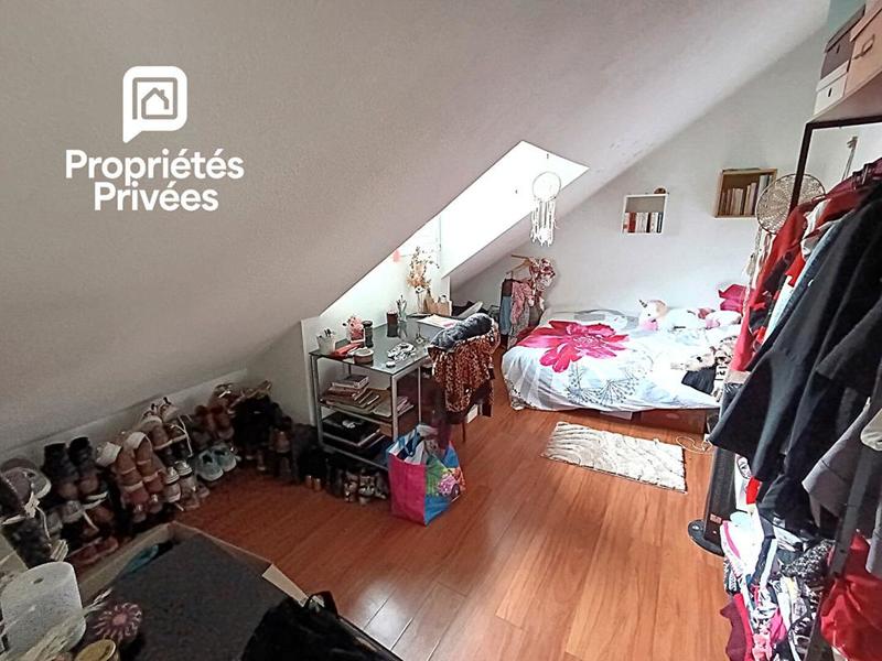 Maison - 75 m² - 5 pièces