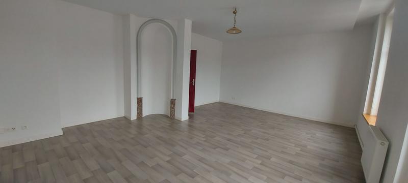 Appartement - 90 m² - 2 pièces