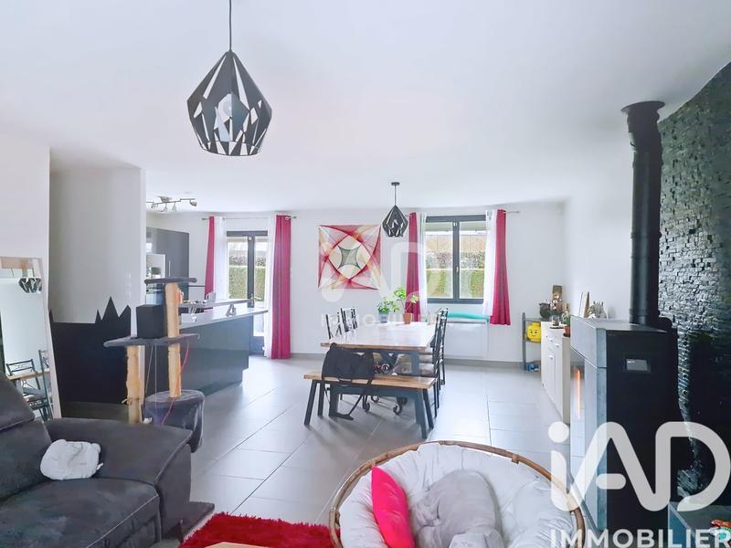 Maison - 94 m² - 4 pièces