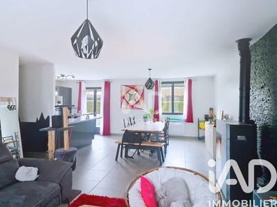 Maison - 94 m² - 4 pièces