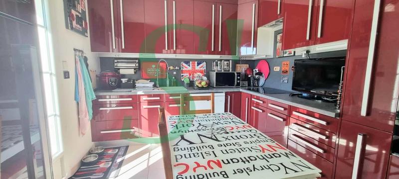 Maison - 150 m² - 7 pièces