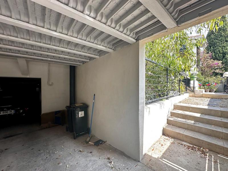 Appartement - 104 m² - 4 pièces