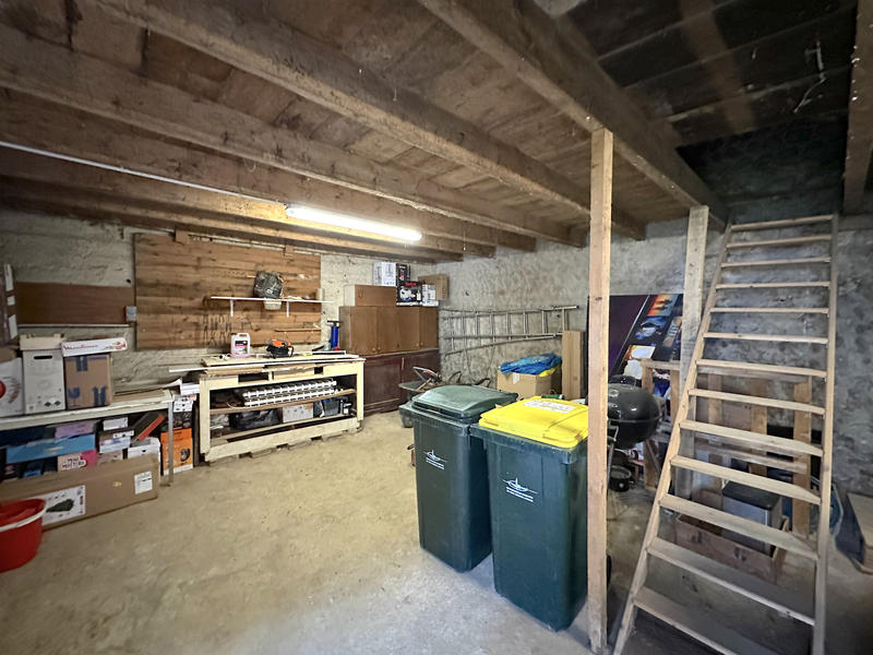 Maison - 186 m² - 6 pièces