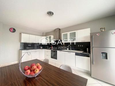 Maison - 142 m² - 7 pièces