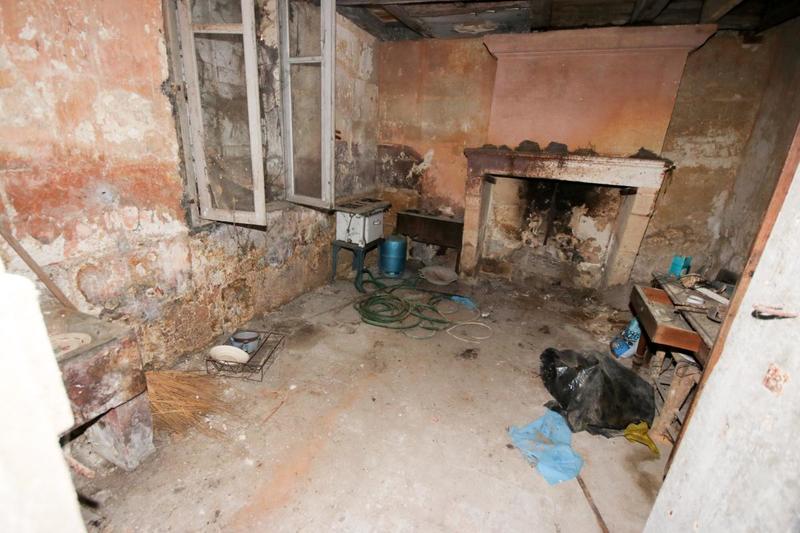 Immeuble - 254 m² - 13 pièces