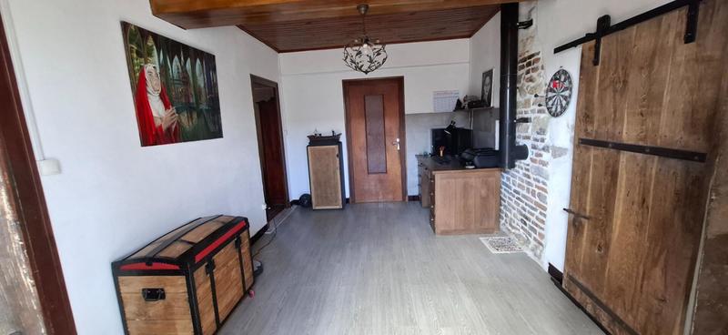 Maison - 240 m² - 7 pièces