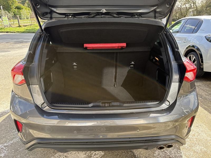 Ford Focus 1.5 Tdci 120cv St Line Bus. Bvm6