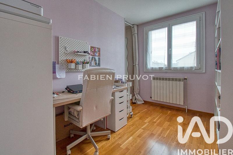 Maison - 83 m² - 5 pièces