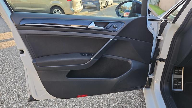 Volkswagen Golf 1.5 Tsi Evo 150 Dsg7 Carat Exclusive