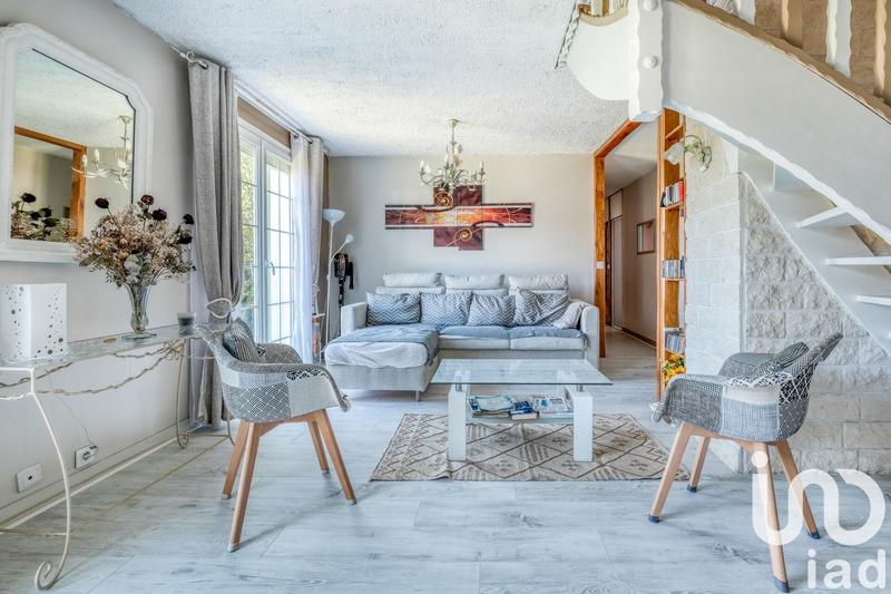 Maison - 187 m² - 8 pièces