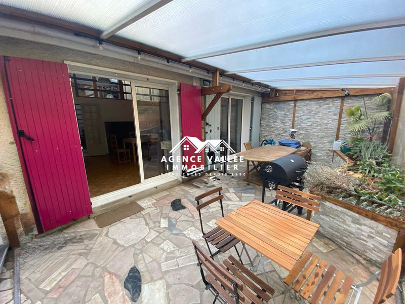 Maison - 115 m² - 6 pièces